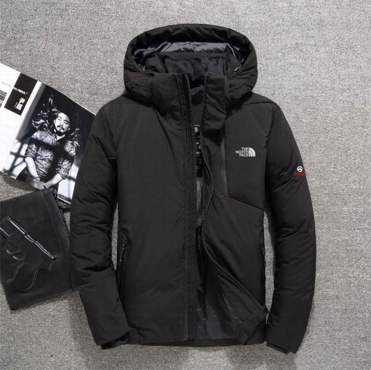 The North Face Men's Outwear 60